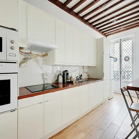 Appartamento Beautiful In The Marais - 3bdr 6p -