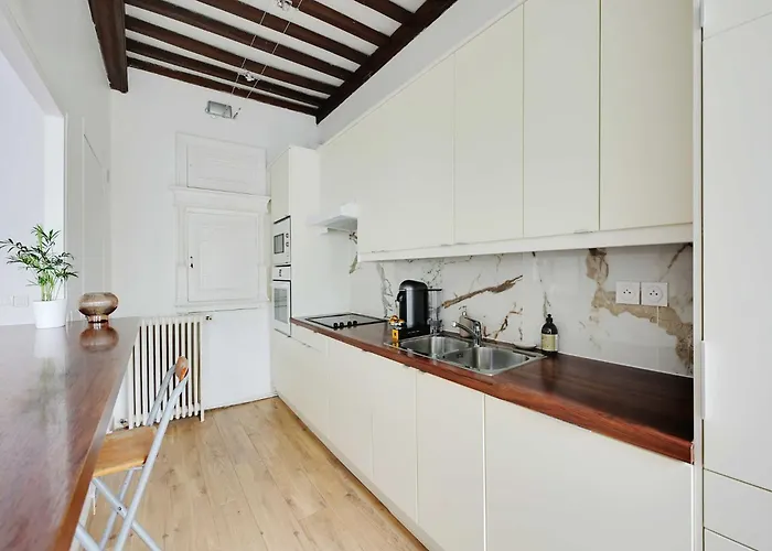 Beautiful In The Marais - 3bdr 6p - * Parigi